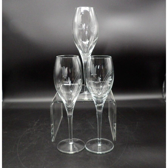 Set of 3 Fluted Champagne Glasses Hand Blown Floral Etched Unmarked 8" Tall - Picture 1 of 5